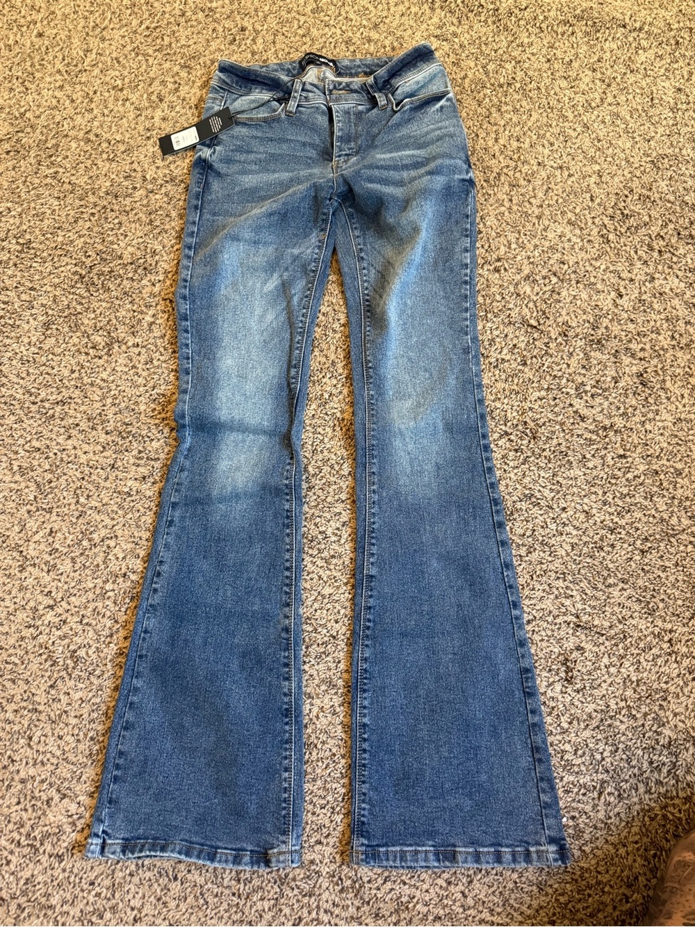 NWT Fashion Nova Bootcut Jeans - Mid Rise